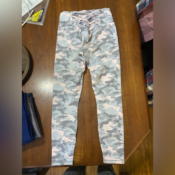 Fabletics Leggings - Picture 2 of 5